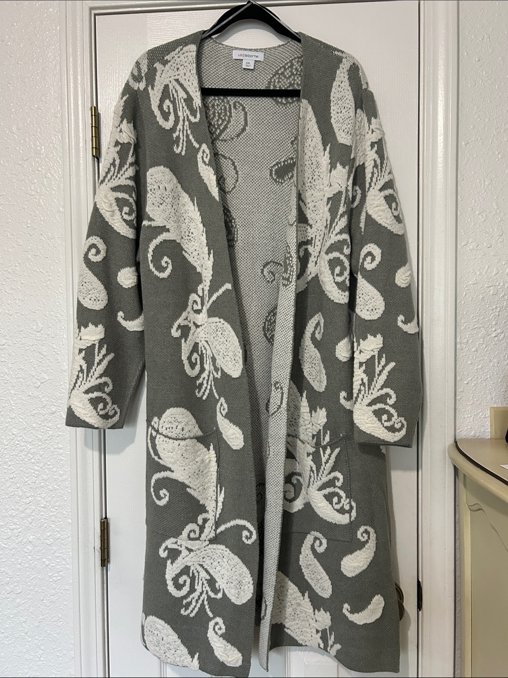 Liz Claiborne Long Open-Front Floral Cardigan Sweater - Gray & Cream